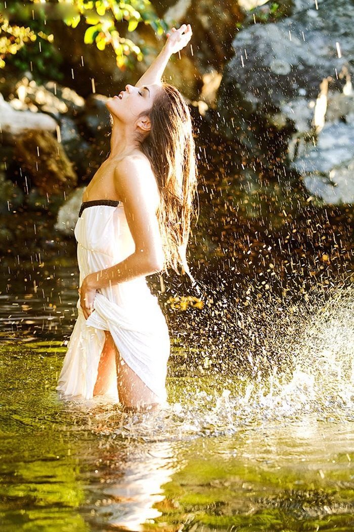 Marie Avgeropoulos in Taichung